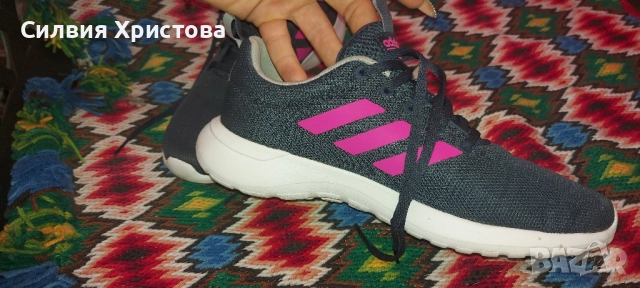 Продавам оригинални маратонки Адидас номер 38