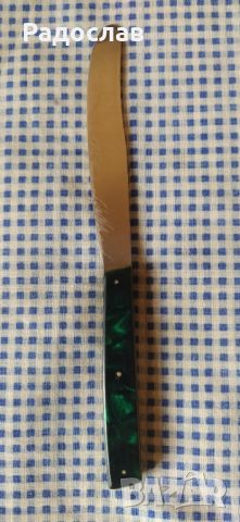 Стар нож с чирени от каталин, снимка 1 - Ножове - 45844455