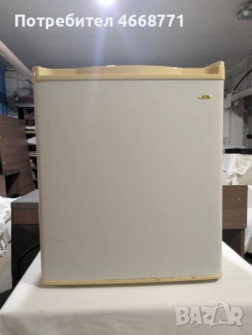 Безшумен безкомпресорен минибар 