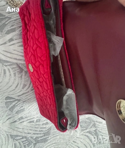 Чанта Guess, снимка 4 - Чанти - 53082406