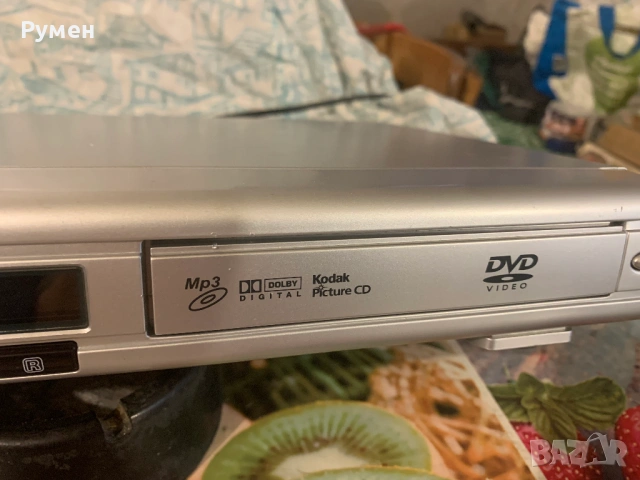 DVD player Roadstar - DVD-2042H, снимка 3 - MP3 и MP4 плеъри - 54017821