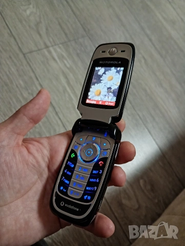 Motorola V360 Vodafone v360, снимка 2 - Motorola - 53725617