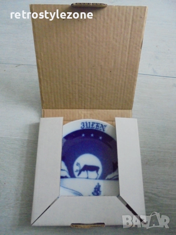 № 8317  Антикварна порцеланова чиния Hackefors “Julen” 1972 г.   , снимка 5 - Други ценни предмети - 52067091