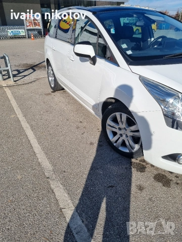 пежо 5008 , снимка 3 - Автомобили и джипове - 53344572