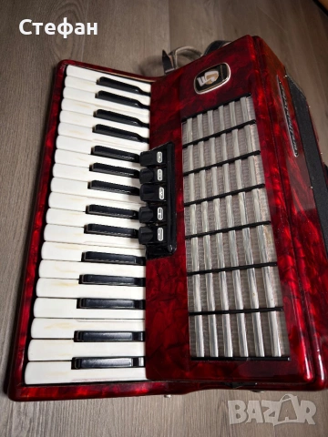 Акордеон Weltmeister Stella , снимка 2 - Акордеони - 53174495