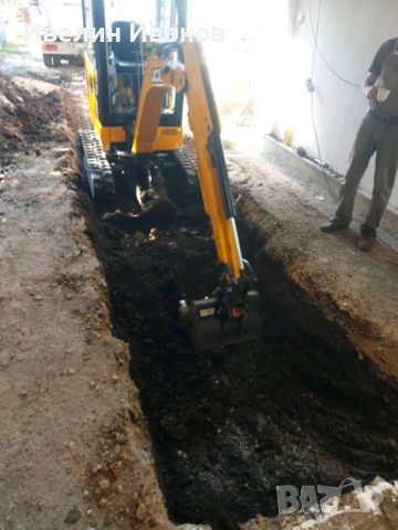 Услуги с мини багер и самосвал област Перник и околноста, снимка 3 - Други услуги - 54010151