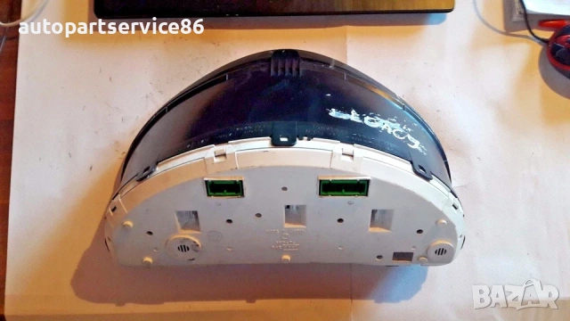 Скоростомер/инструментален панел за Subaru Legacy Автоматик 2.5 (2006) 85012AG260, снимка 3 - Части - 54235767