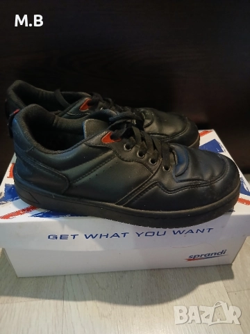 детски обувки два чифта , снимка 4 - Детски боти и ботуши - 52438205