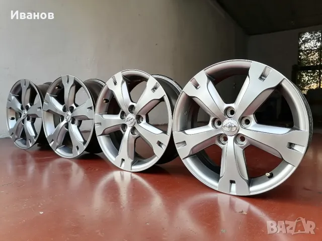 оригинални джанти 16" 5х100 Toyota Urban Cruiser  , снимка 2 - Гуми и джанти - 47765302