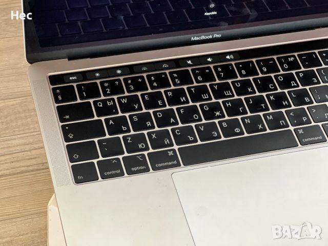 MacBook Pro 2019 13 инча не работи клавиатурата/може бартер  , снимка 2 - Лаптопи за дома - 46068414