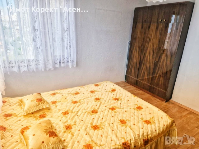 Имот Корект продава 4-Стаен апарт, кв. Изток, снимка 3 - Апартаменти - 51248325