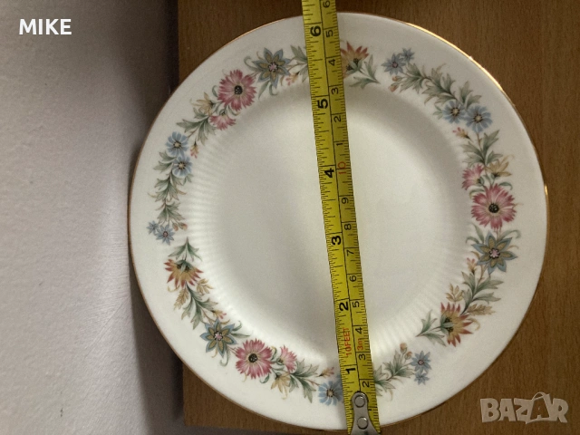 Сервиз на Royal Albert, снимка 9 - Сервизи - 53195490