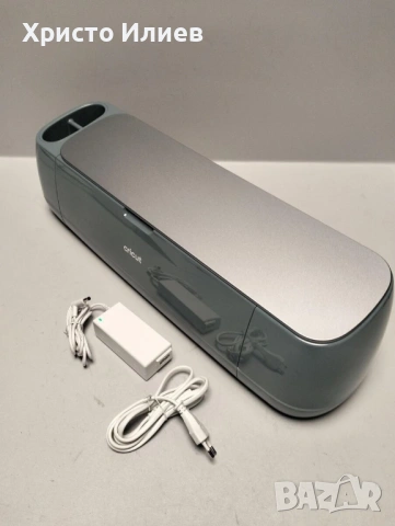 Професионален Режещ плотер CRICUT Maker 4, снимка 15 - Принтери, копири, скенери - 54064091