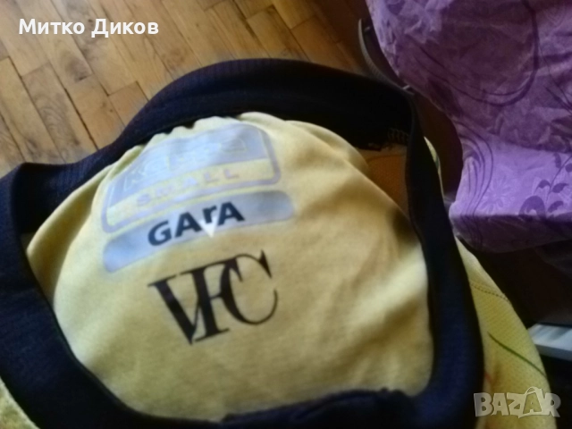 Спортна тениска лъскава материя маркова на Каппа Венеция Италия игрална размер С като нова, снимка 11 - Футбол - 51665574