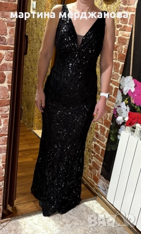 Черна официална рокля