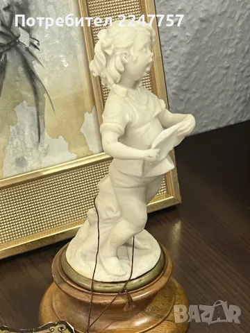 Фигура Capodimonte със сертификат 19 см, снимка 5 - Антикварни и старинни предмети - 47496650