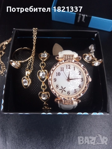 Дамски комплект часовник с бижута 