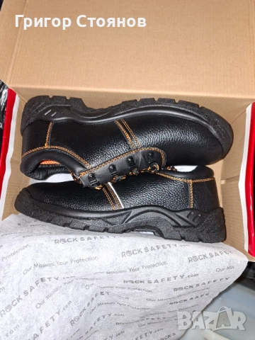 Продавам два чифта работни летни обувки и един чифт зимни, снимка 2 - Други - 52935296