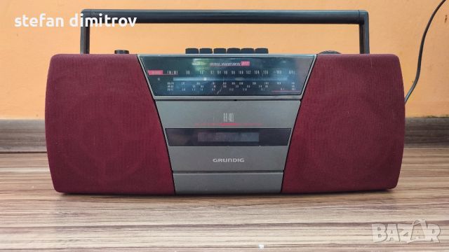 Grundig RR 400 , снимка 1 - Радиокасетофони, транзистори - 46191567