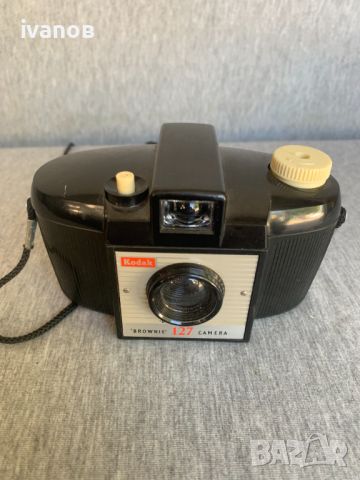 фотоапарат Kodak Brownie 127, снимка 2 - Фотоапарати - 46503445