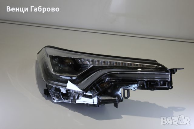 Оригинален нов фар TOYOTA C-HR десен, снимка 2 - Части - 46343834