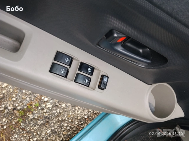 Daihatsu Sirion 1.0 СПЕШНО, снимка 8 - Автомобили и джипове - 54076049