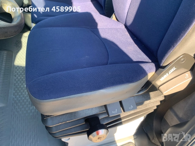 Седалка на Килограми + Подлакътник + Подгрявяне за Iveco Daily/Ивеко, снимка 2 - Части - 52802537