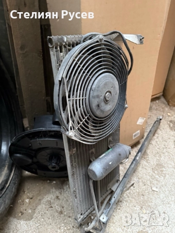 радиатор климатик + перки за opel corsa B 1.2i   цена 40 лв или 20.45 евро общо  беше пълен с фреон,, снимка 2 - Части - 52718143