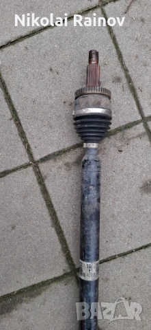 Полуоска предна дясна за Киа спортидж 2016 1,7crdi 115к.с., снимка 3 - Части - 53496541