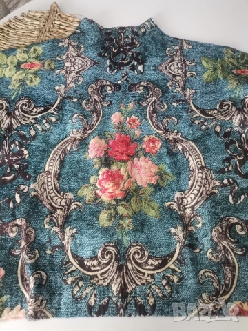 Красив дамски полувер във Винтидж стил, снимка 5 - Блузи с дълъг ръкав и пуловери - 52000284