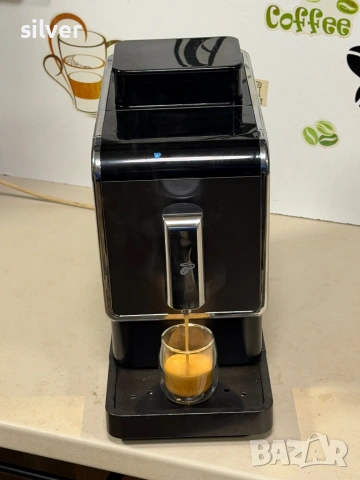 Кафемашина кафе автомат Tchibo с гаранция, снимка 3 - Кафемашини - 53556313