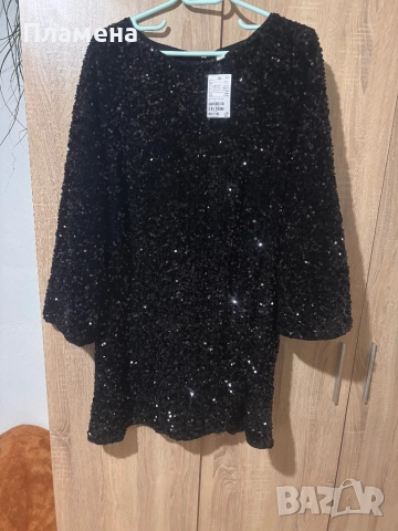 Рокля на паети, снимка 2 - Рокли - 52661438