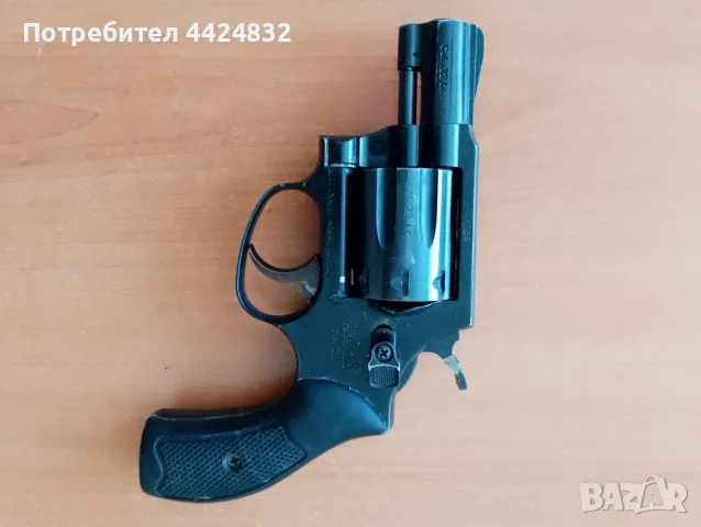 Револвер Arminius 22 lr, снимка 4 - Бойно оръжие - 49625026