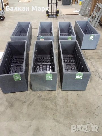 Deroma Millennium (99 см) с колелца,с дефекти 