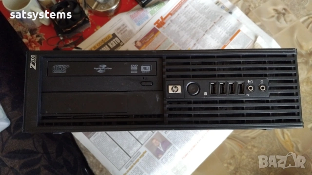 Работна Станция Hewlett-Packard HP Z200 SFF Workstation