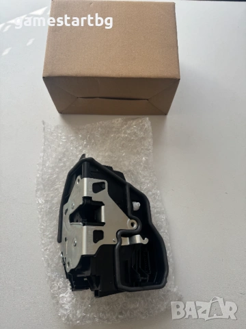 Заключващ механизъм на лява врата BMW e90/e91/e81/e87