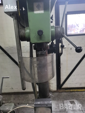 Колонна бормашина италианска в идеално състояние , снимка 18 - Бормашини - 52881560