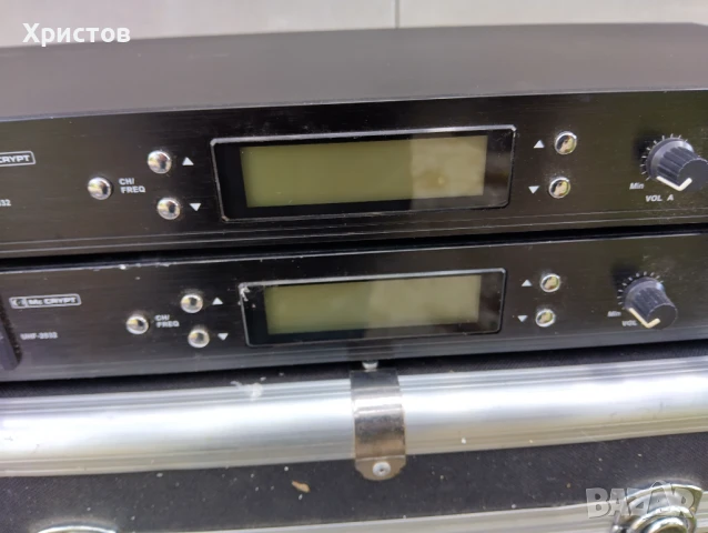 Приемници за радио-микрофони Mc Crypt, снимка 2 - Ресийвъри, усилватели, смесителни пултове - 50476503