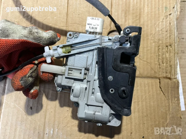 Брава Задна Лява Врата Porsche Cayenne 3.0D 92A/EG22/2012, снимка 4 - Части - 50811974