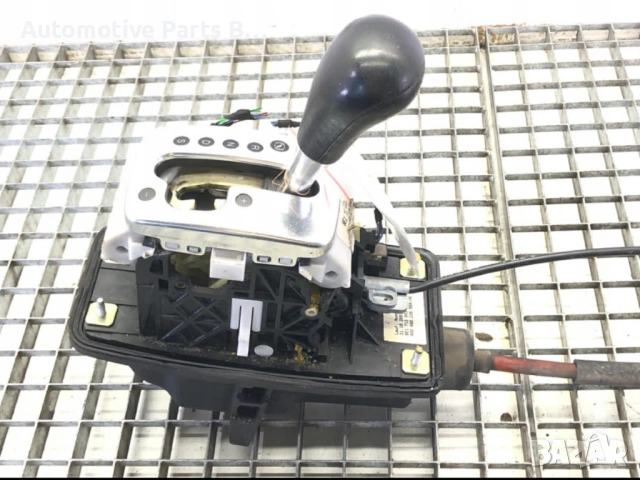 Селектор за автоматични скорости Audi A4 Seat Exeo, снимка 2 - Части - 53566465