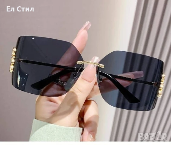 ⭐️Слънчеви очила
Комплект, очила, кутия, кърпичка.
Цена на комплекта 30лв.
UV 400
, снимка 4 - Слънчеви и диоптрични очила - 50559473