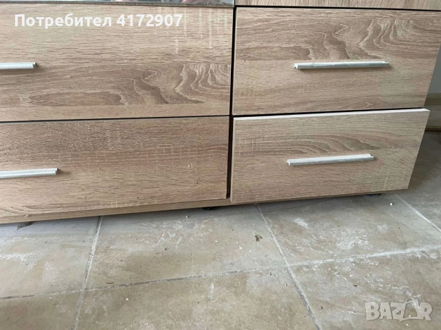 Гардероб за дрехи с вградено огледало, снимка 3 - Гардероби - 53055365