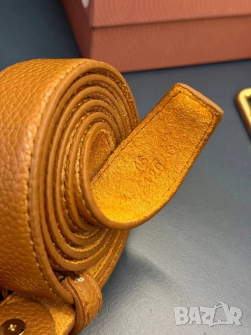 колани от естествена кожа в кутия valentino garavani miu miu , снимка 9 - Колани - 50644651