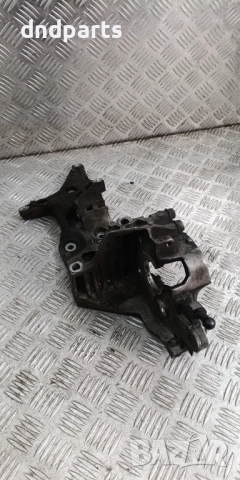 Алуминиева конзола Seat Toledo 1.6TDI 2016г. 04L903143D	