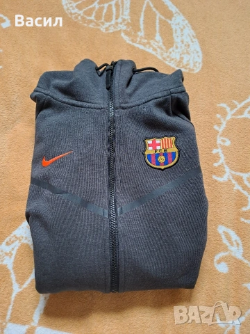 Анцунг на Nike Barcelona Оригинален, снимка 3 - Спортни дрехи, екипи - 53642513
