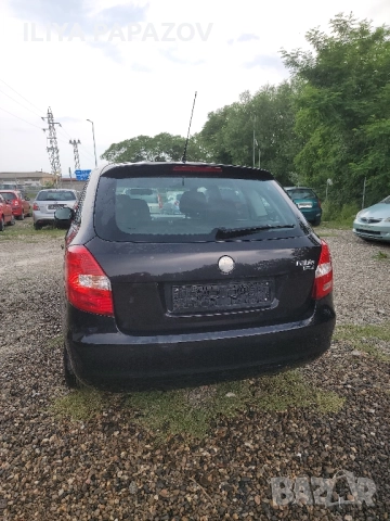 ШКОДА ФАБИЯ, снимка 5 - Автомобили и джипове - 51827660
