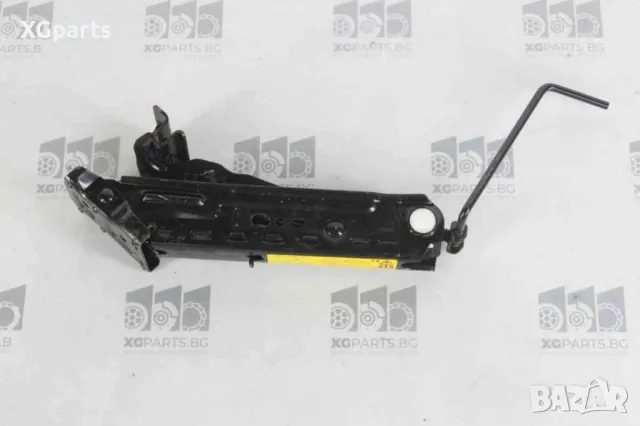 Крик за Mazda 2 (2003-2007)