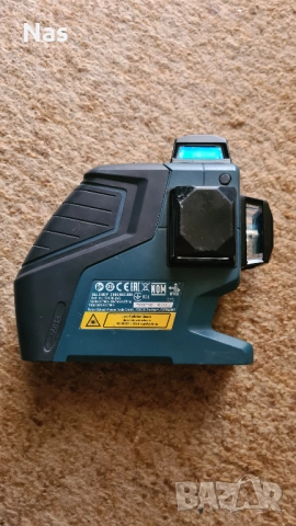 Продавам лазерен нивелир Bosch GLL 3-80P с неработещ един лъч, снимка 3 - Измервателни инструменти - 51564620