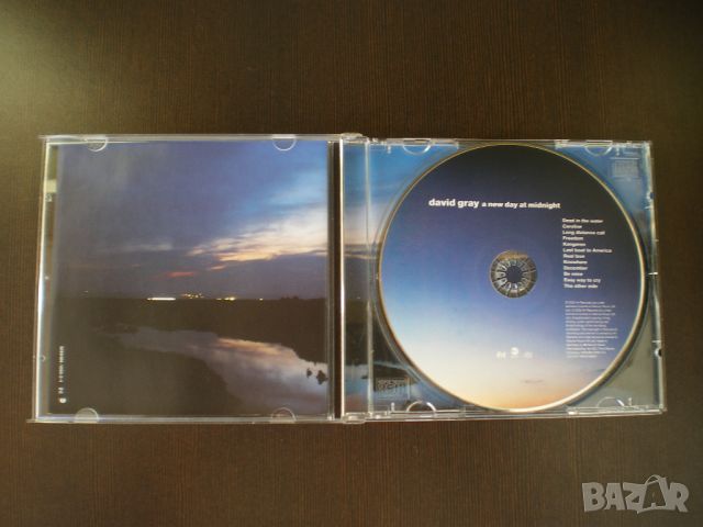 David Gray ‎– A New Day At Midnight 2002 CD, Album, снимка 2 - CD дискове - 45082351