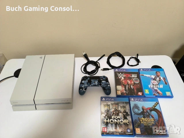 Playstation 4 Glacier White в перфектно състояние!